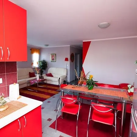 Апартаменты Two-bedroom In Iv